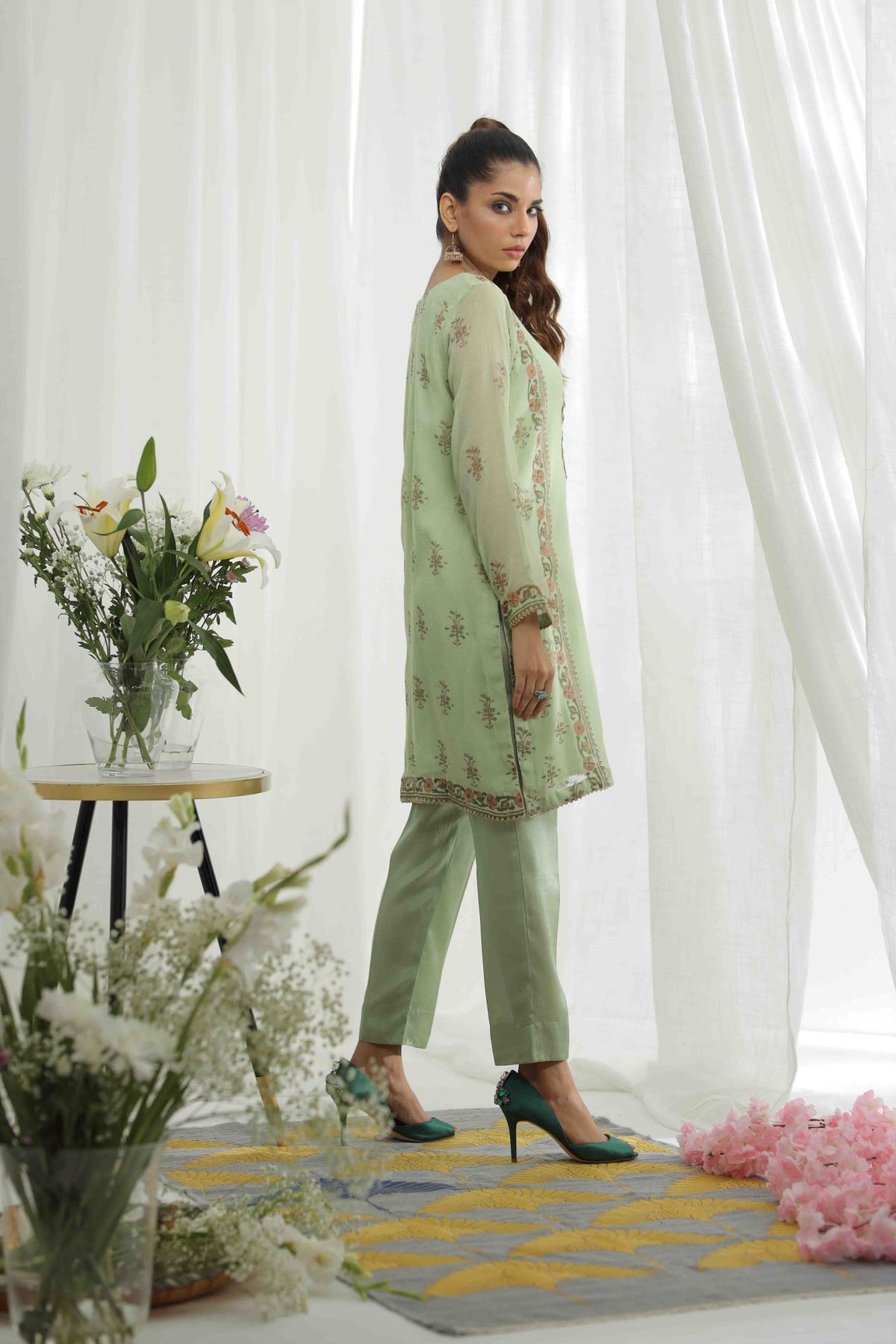 Pistachio Green Basic